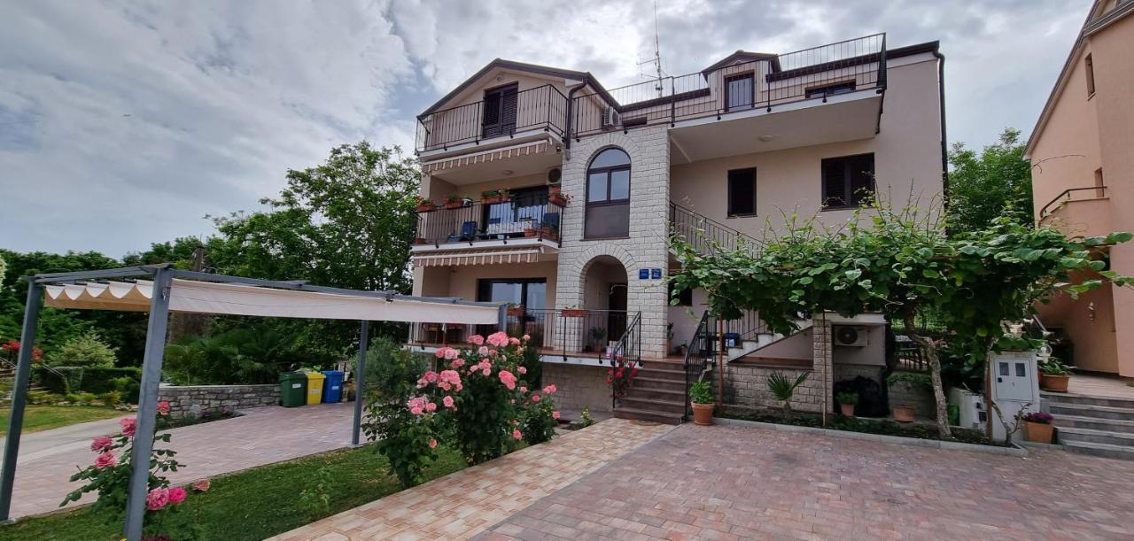 Nadija Rooms Funtana Zewnętrze zdjęcie